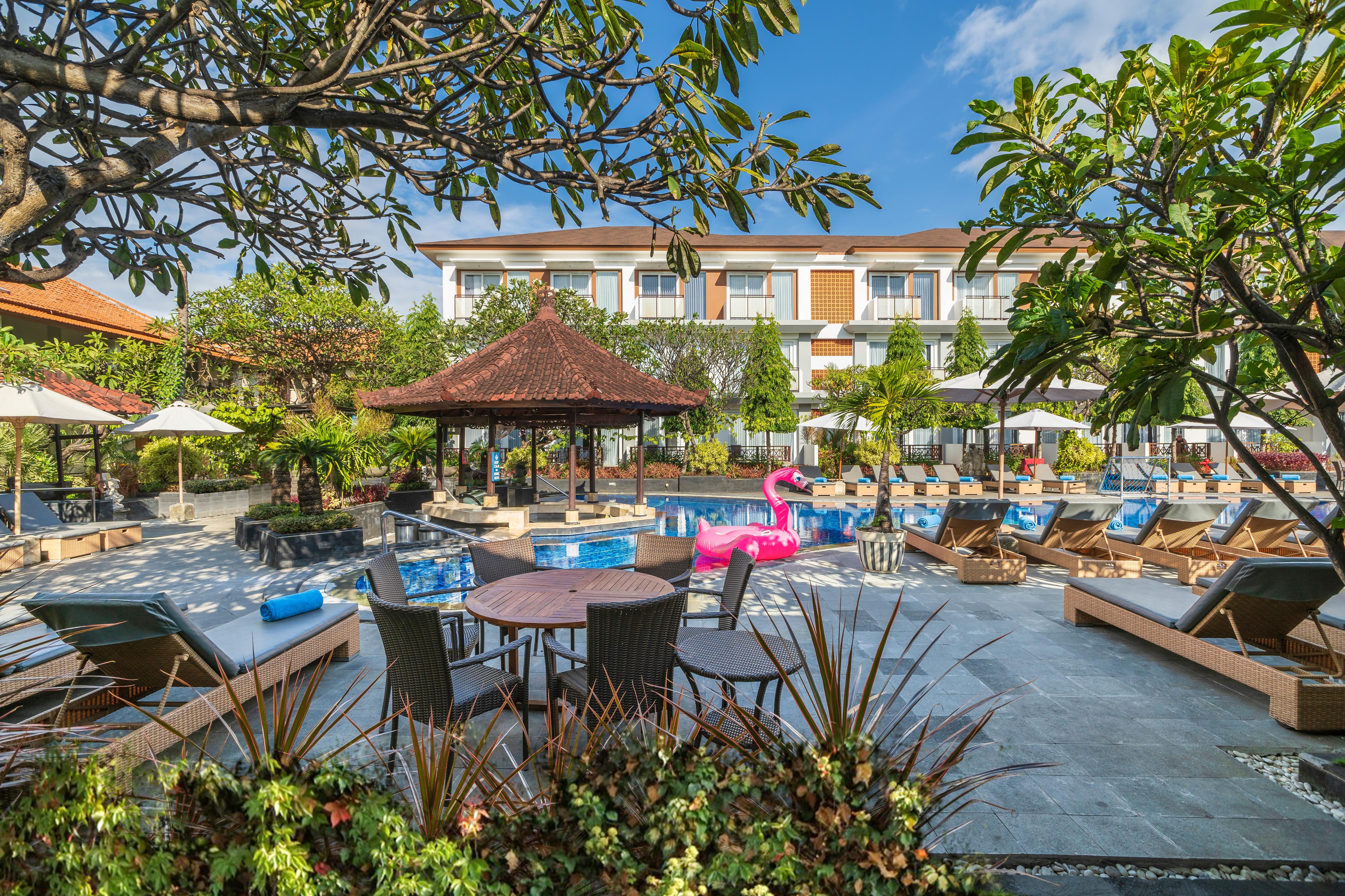 Kuta Beach Club Hotel Dış mekan fotoğraf